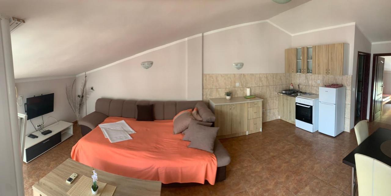Apartmani Ilic Bečići エクステリア 写真