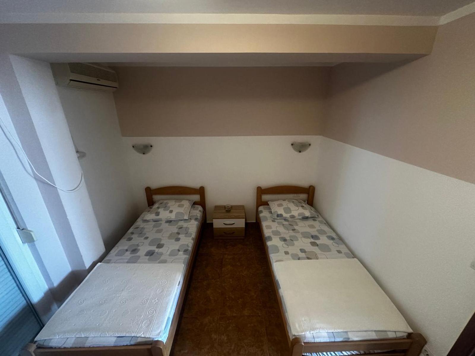Apartmani Ilic Bečići エクステリア 写真